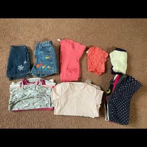 Girls clothes lot size 5/6 24 pieces
